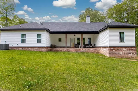 Exterior - 1121 Williver Rd, Hensley, AR 72065 photo 7 of 8