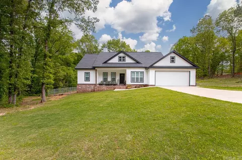 Exterior - 1121 Williver Rd, Hensley, AR 72065 photo 2 of 8