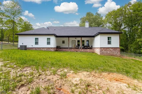 Exterior - 1121 Williver Rd, Hensley, AR 72065 photo 6 of 8