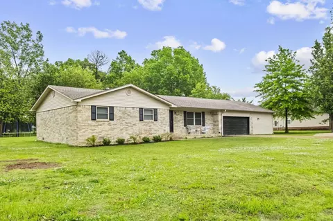 Exterior - 18 Warren St, Cabot, AR 72023 photo 2 of 5