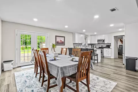 Dining - 18 Warren St, Cabot, AR 72023 photo 2 of 2