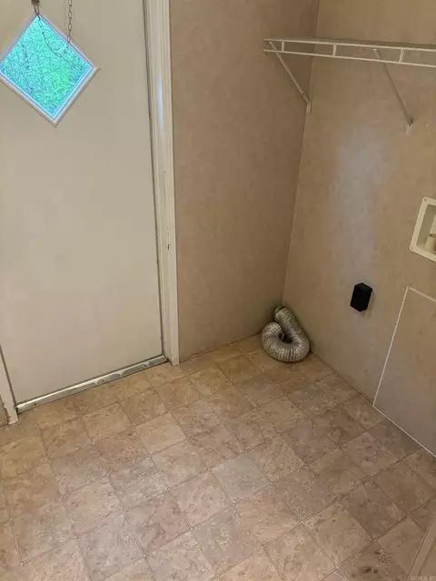 4585 Hwy 16 E, Clinton, AR 72031 photo 11