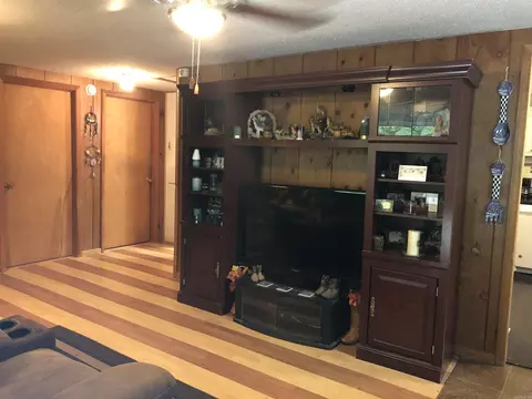Living - 14336 E Polk Rd, Alexander, AR 72002 photo 1 of 3