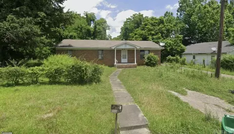 2707 W 11th St, Pine Bluff, AR 76103 photo 1