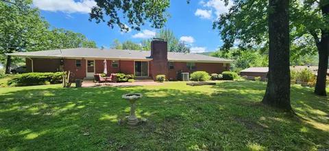 Exterior - 719 Luzerne St, Mount Ida, AR 71957 photo 7 of 13