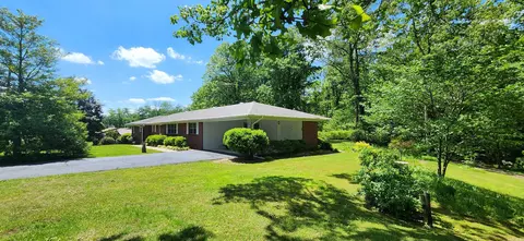 Exterior - 719 Luzerne St, Mount Ida, AR 71957 photo 3 of 13