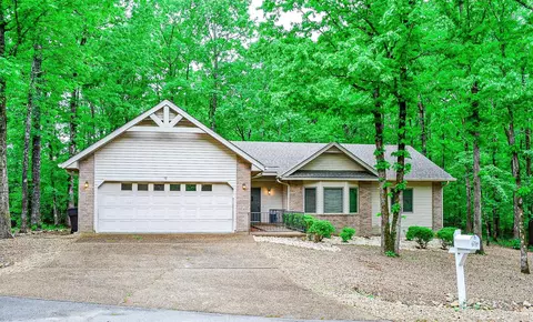 12 Esplendor Way, Hot Springs Village, AR 71909