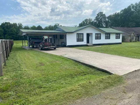 Other - 61 W Olive St, Ashdown, AR 71822 photo 1 of 7