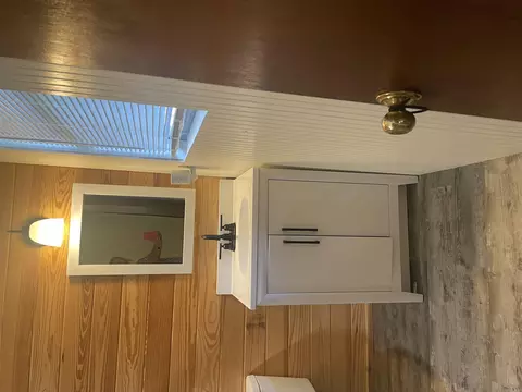 Bath - 61 W Olive St, Ashdown, AR 71822 photo 1 of 4
