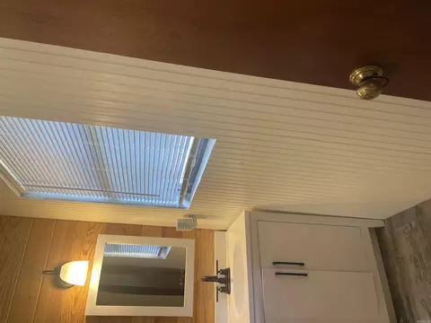 Bath - 61 W Olive St, Ashdown, AR 71822 photo 4 of 4
