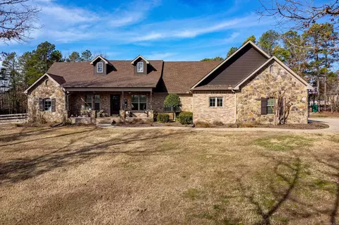 20611 Crested Butte Dr, Little Rock, AR 72210