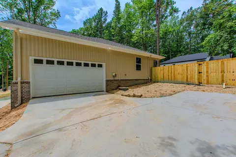 217 Central Ave, Bauxite, AR 72011 photo 2