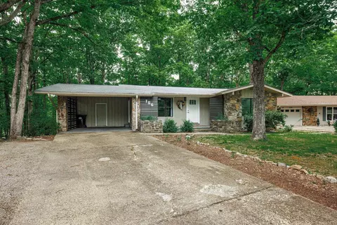 156 Arias Way, Hot Springs Village, AR 71909