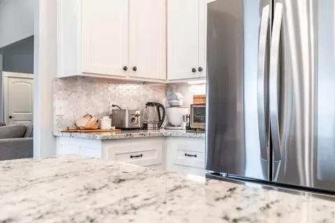 Kitchen - 1615 Winterbrook Dr, Conway, AR 72034 photo 7 of 8