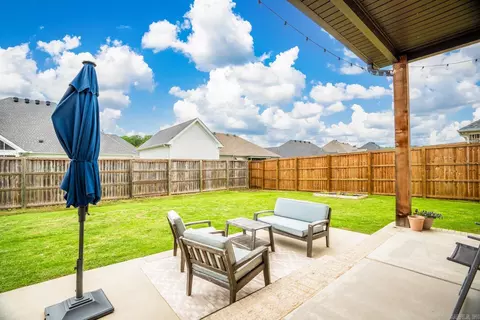 Exterior - 1615 Winterbrook Dr, Conway, AR 72034 photo 5 of 7