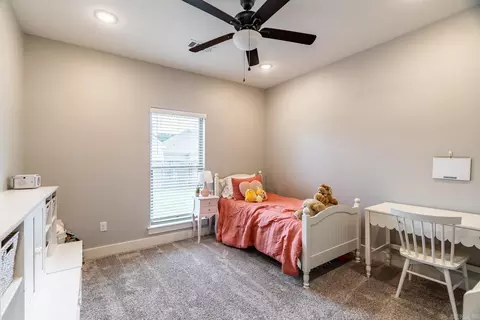 Bedroom - 1615 Winterbrook Dr, Conway, AR 72034 photo 3 of 8