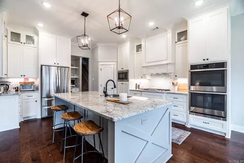 Kitchen - 1615 Winterbrook Dr, Conway, AR 72034 photo 2 of 8