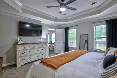 Bedroom - 185 Bobwhite Trl, Lonoke, AR 72086 photo 10 of 10