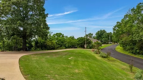 9 Pine Blf, Conway, AR 72034 photo 5