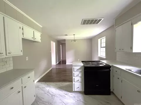 106 Goff St, Beebe, AR 72012 photo 6