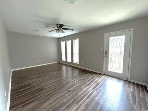 106 Goff St, Beebe, AR 72012 photo 3