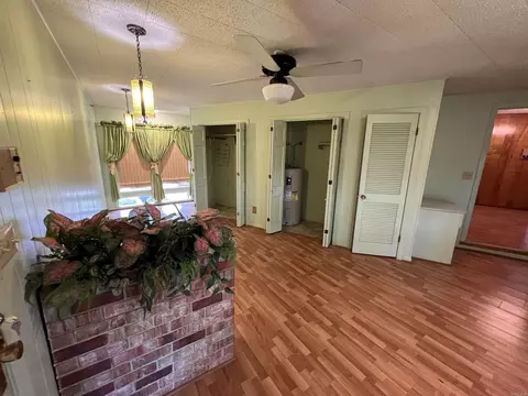 204 Linden Cir, Pine Bluff, AR 71603 photo 12