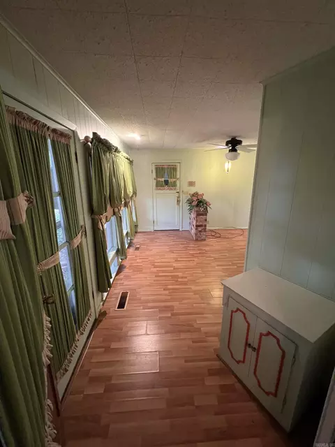 204 Linden Cir, Pine Bluff, AR 71603 photo 13