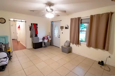 124 S Willow, Trumann, AR 72472 photo 3