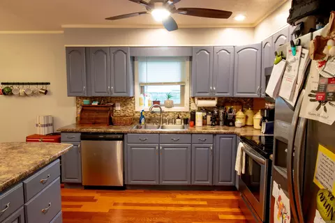 124 S Willow, Trumann, AR 72472 photo 4