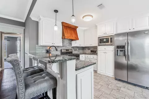 Kitchen - 24 Grand Stand Dr, Austin, AR 72007 photo 2 of 5