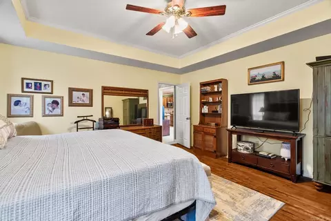 Bedroom - 300 Castlegate Dr, Conway, AR 72034 photo 2 of 3