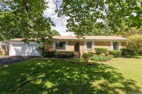 425 Sunset Dr, Heber Springs, AR 72543