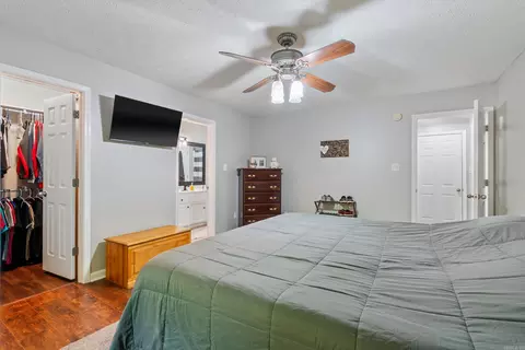 Bedroom - 103 Rosebud Cir, Cabot, AR 72023 photo 2 of 3