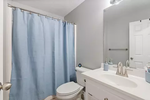 Bath - 103 Rosebud Cir, Cabot, AR 72023 photo 2 of 2