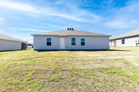 Exterior - 60 Kinley Brook Ln, Cabot, AR 72023 photo 5 of 7