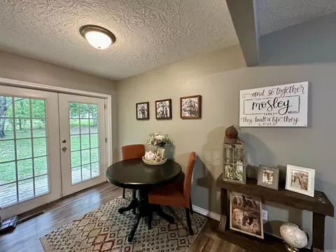 Entry Way - 342 School St, Melbourne, AR 72556 photo 1 of 1