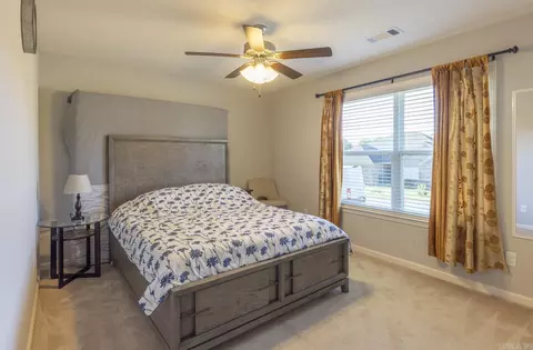 Bedroom - 1123 Heights Rd, Benton, AR 72019 photo 3 of 4