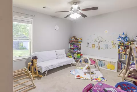 Bedroom - 1123 Heights Rd, Benton, AR 72019 photo 4 of 4