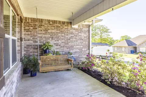 Exterior - 1123 Heights Rd, Benton, AR 72019 photo 5 of 8