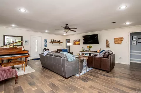 2201 S Fox Trl, Benton, AR 72019 photo 20