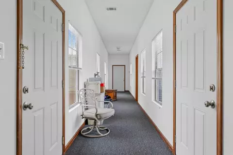 Entry Way - 128 Bayne Rd, Malvern, AR 72104 photo 1 of 1