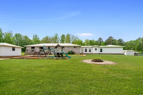 Exterior - 128 Bayne Rd, Malvern, AR 72104 photo 3 of 6