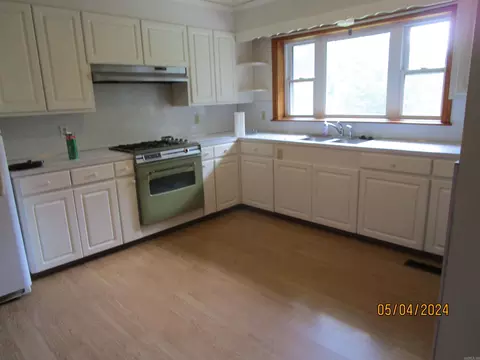 1123 E North St, Benton, AR 72015 photo 4