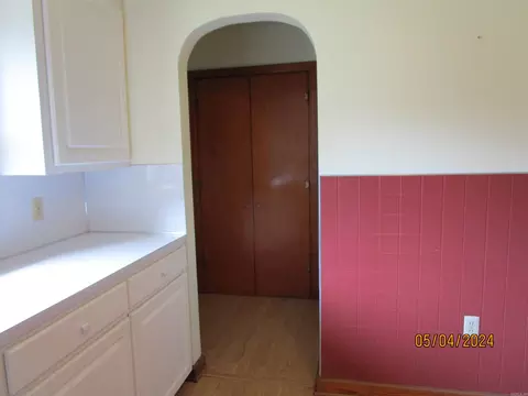 1123 E North St, Benton, AR 72015 photo 6