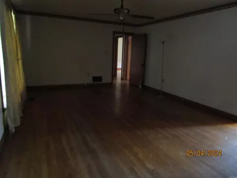 1123 E North St, Benton, AR 72015 photo 7