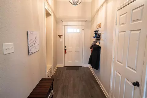 Entry Way - 796 Mango Loop, Austin, AR 72007 photo 3 of 5