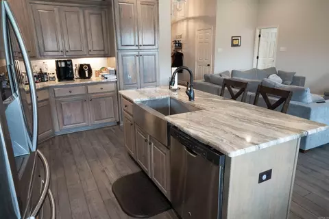 Kitchen - 796 Mango Loop, Austin, AR 72007 photo 3 of 4
