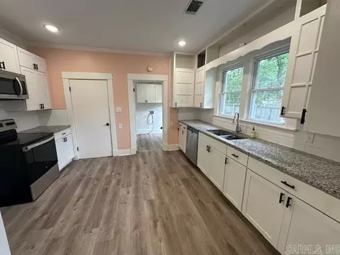Kitchen - 321 Locust Ave, Conway, AR 72034 photo 1 of 1