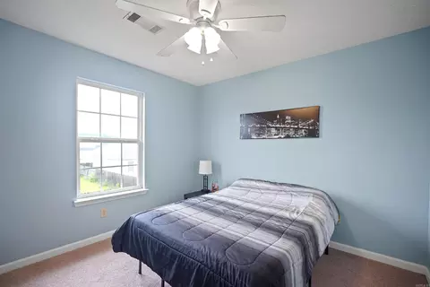 Bedroom - 104 Tamarack Ct, Beebe, AR 72012 photo 4 of 6