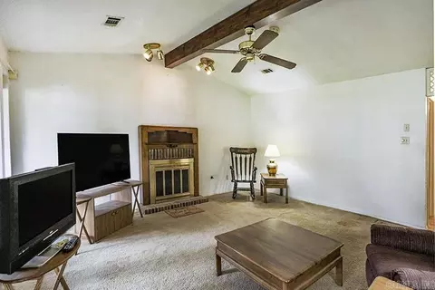 55 Oak Forest Loop, Maumelle, AR 72113 photo 3